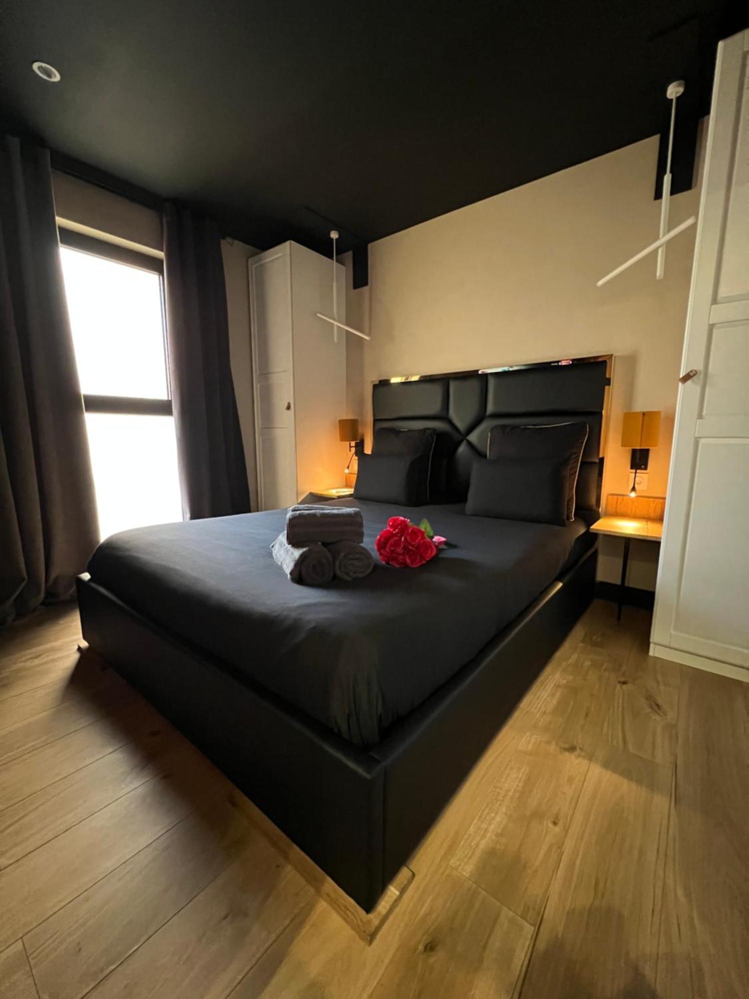 Les Suites De Stanislas Jacuzzi & Spa 낭시 외부 사진